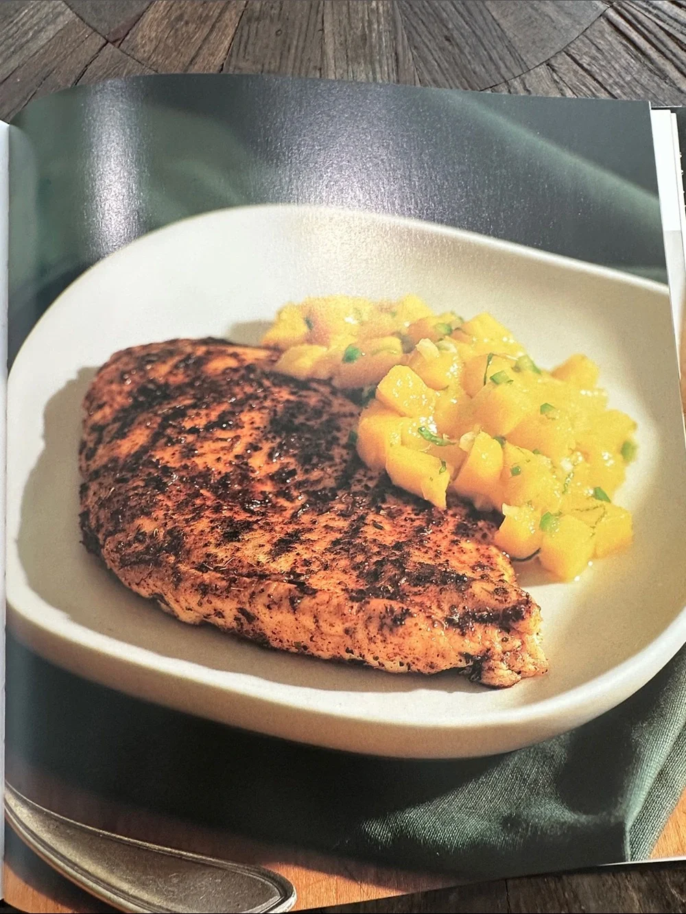 3 Williams Sonoma Cook Books Grilling, Chicken and breakfast